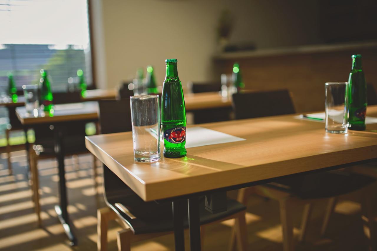 ホテル Statek Ceska Lipa Myslovice クラトビ エクステリア 写真